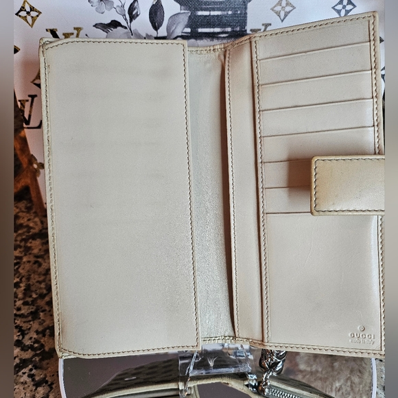 Gucci Beige and Brown long Wallet - Picture 6 of 14